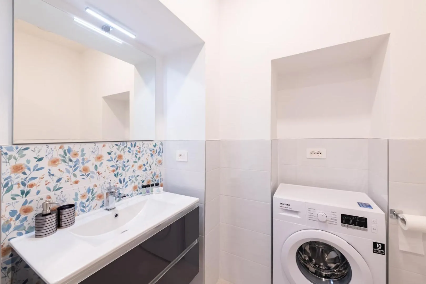 Metro M3 Duomo 10min - Design Loft Apartment Milan Italy